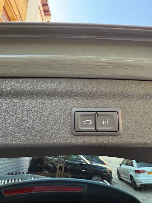 Audi Q3 2025 S line
