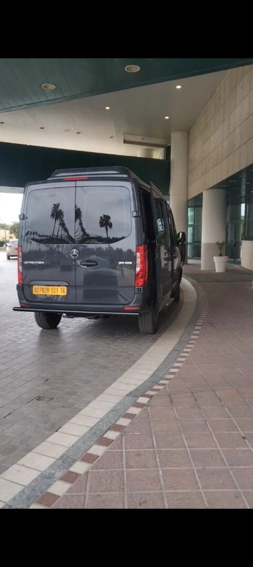 Location van vip :