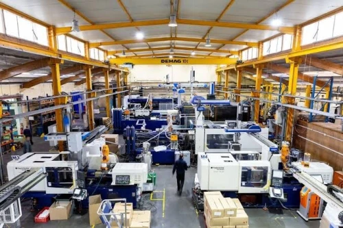 Usine injection plastique