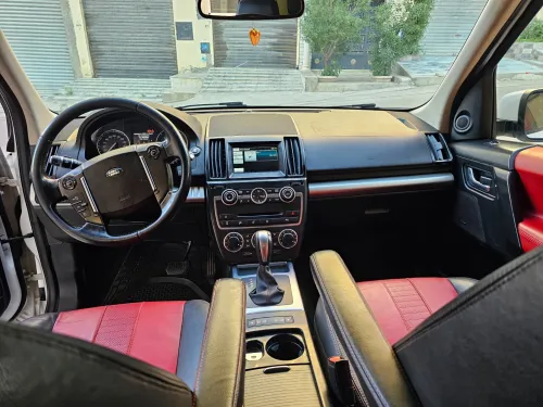Land Rover Land Rover  2014 Premium 