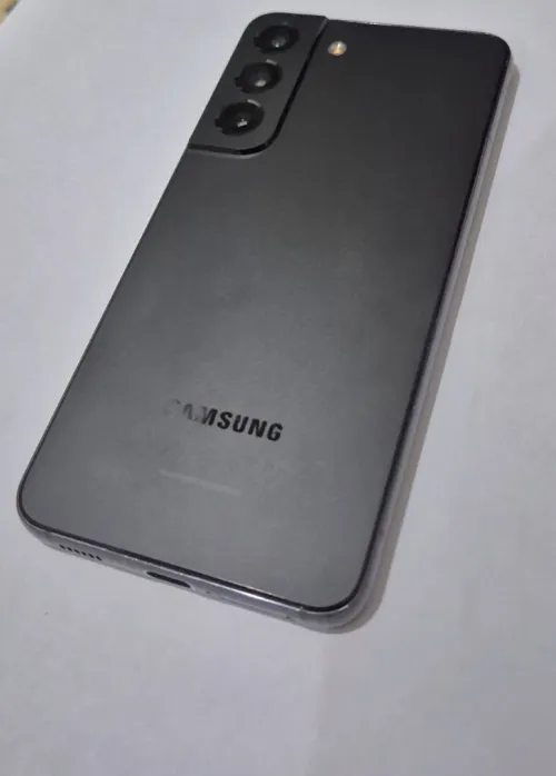 Samsung S22