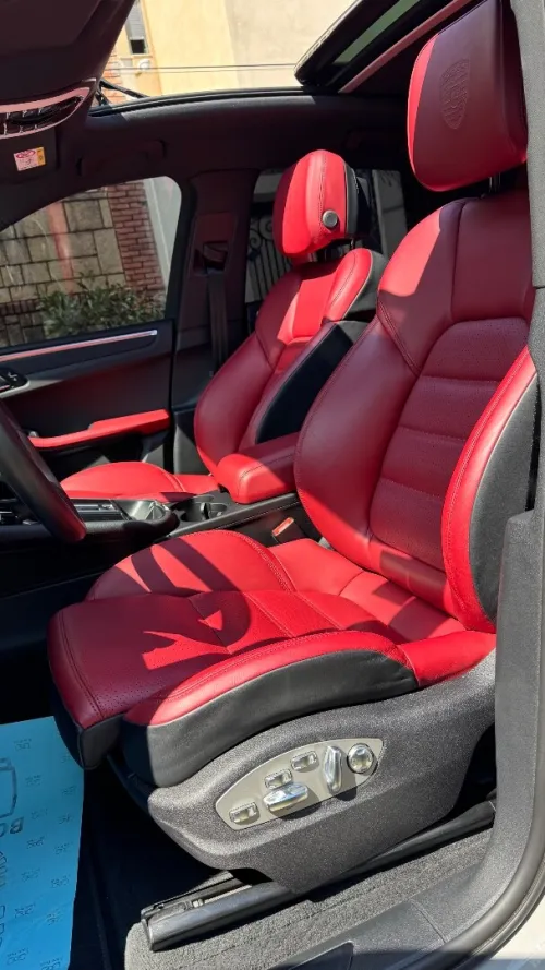 Porsche Macan t 2024 