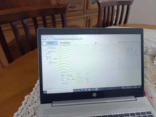 HP probook G7 i7 10 eme génération 16/512 SSD européens caba état neuf 