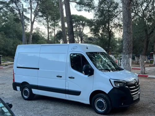 Renault Master 2021