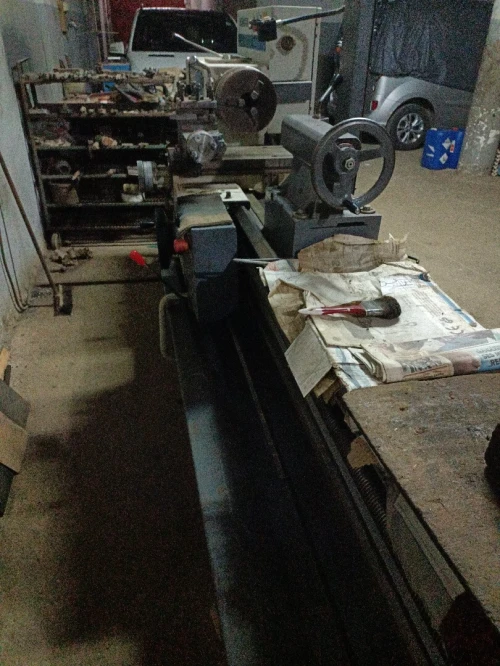 Mise en vente machines outils et outillages