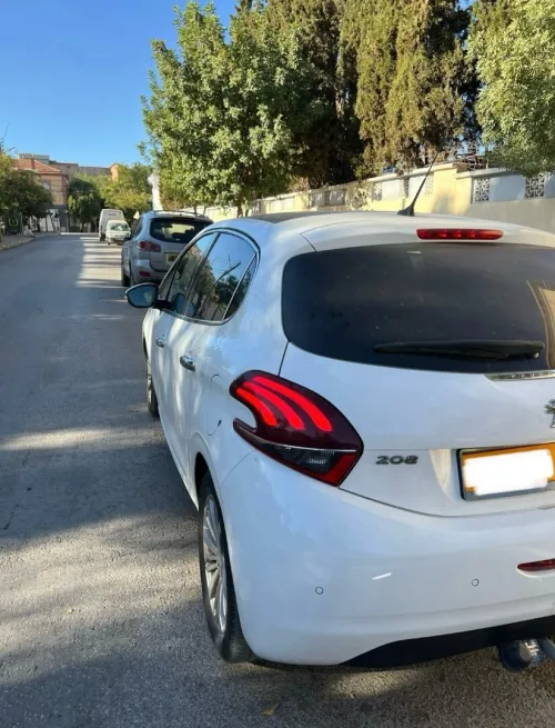 Peugeot 208 2019 Allure Facelift