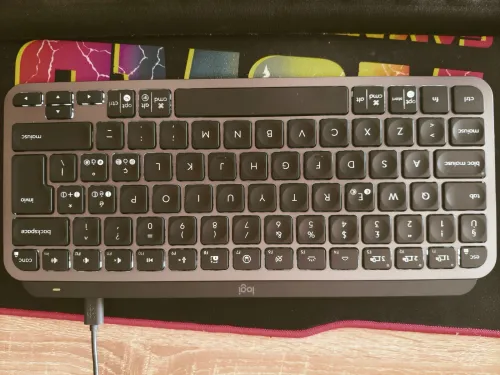 Logitech MX keys mini