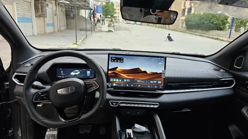 Geely Coolray 2025 