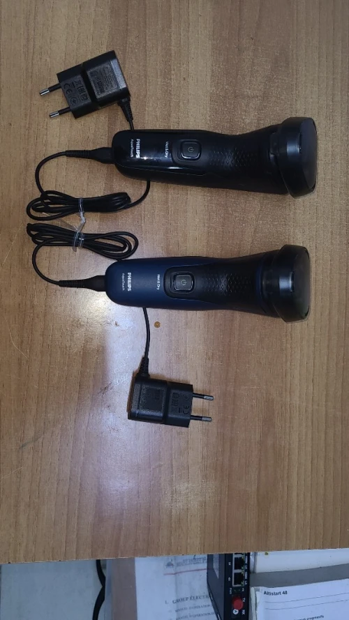 rasoir électrique Philips série 1000