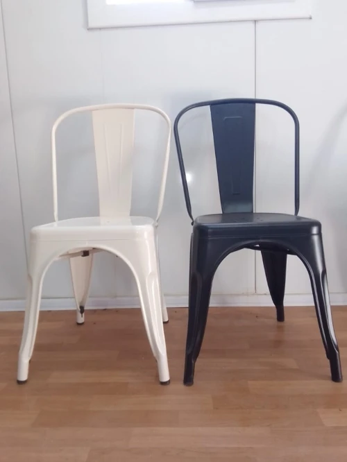 Chaise Tolier 100% Acier inoxydable Disponible en plusieurs couleurs