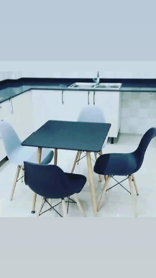 Solde table et chaise scandinave prix choc 