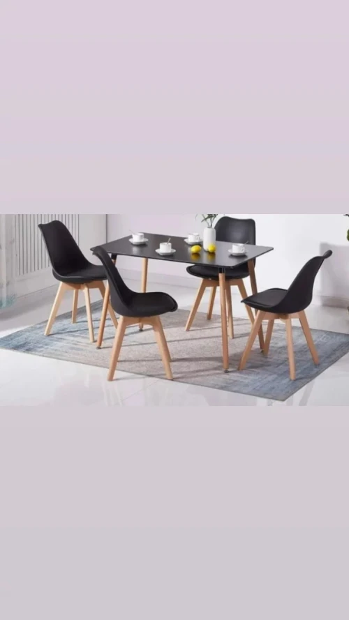 Solde table scandinave avec chaise tulipe 