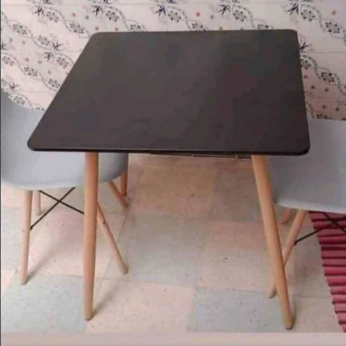 Promo Foire d'Alger : Table Ronde ou Carrée 80 cm + 2 chaises scandinaves