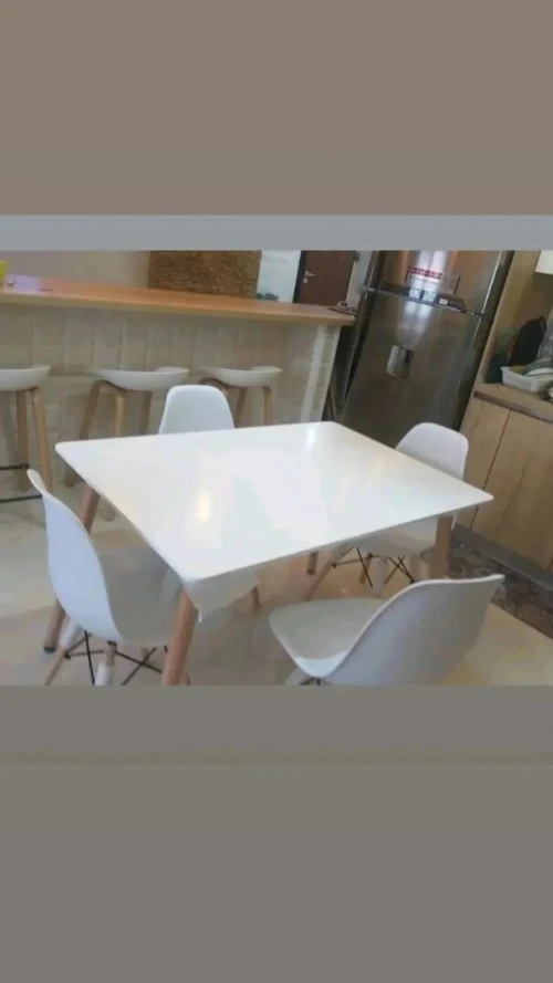 Solde table et chaise scandinave prix choc 