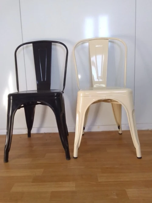 Chaise Tolier 100% Acier inoxydable Disponible en plusieurs couleurs