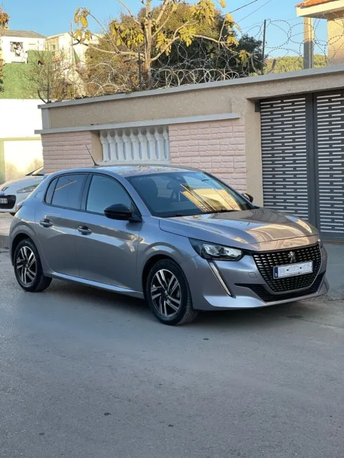 Peugeot 208 2024 Allure Pack
