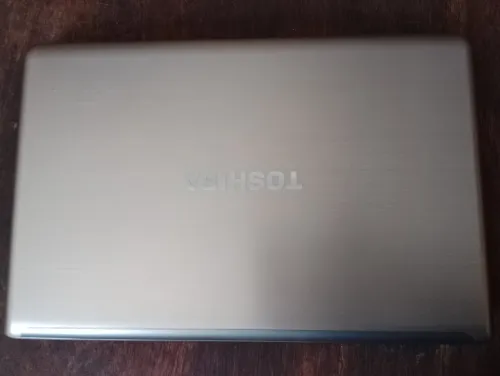 Toshiba i7 