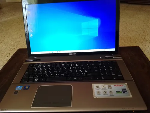 Toshiba i7 