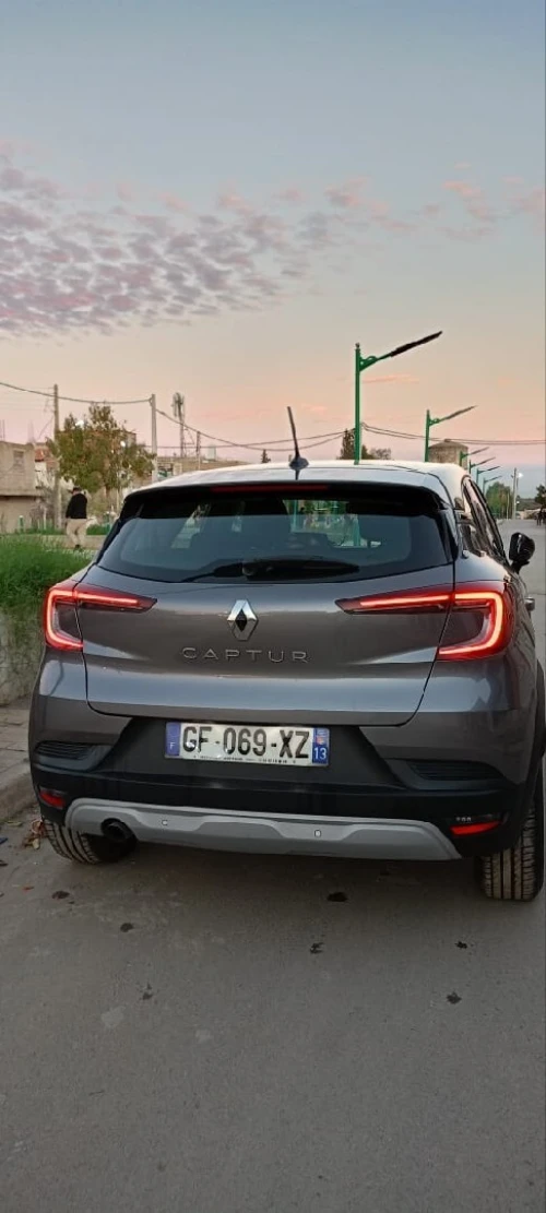 Renault Captur 2022 business