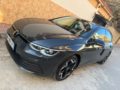 Volkswagen Golf 8 2023 Life Plus