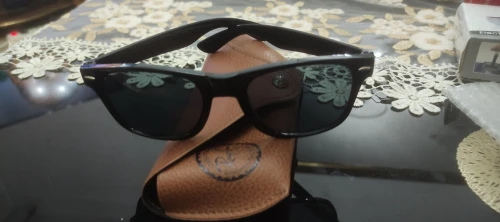 Lunettes de  soleil 
