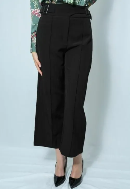 Lot de vêtements pour femme neufs importés !
