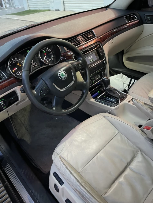 Skoda Superb 2013 Elegance