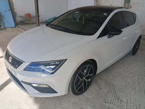 Seat Leon 2019 beats