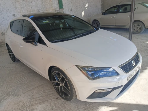 Seat Leon 2019 beats