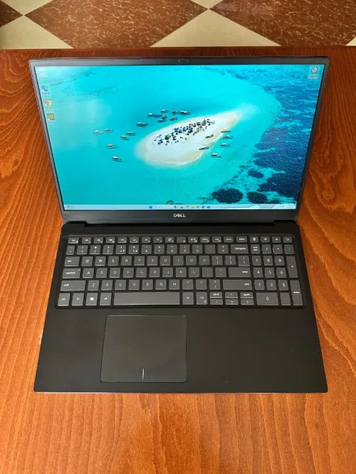 Dell Vostro 5590