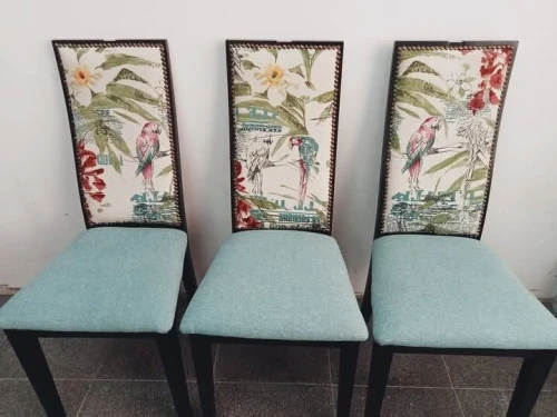 commande de chaise médaillon,  tapisserie rénovation et personnalisation cd meubles