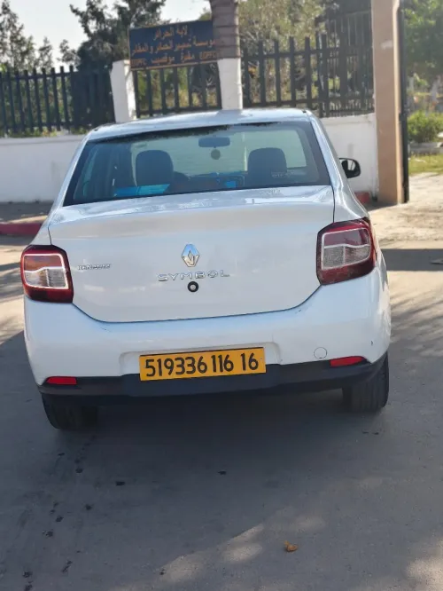 Renault Symbol 2016 Collection