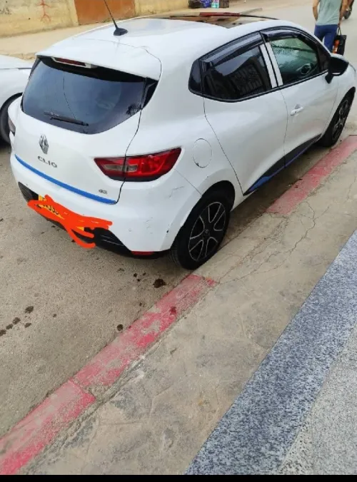 Renault Clio 4 2013 Limited 2