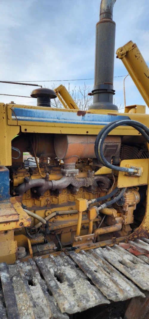 Komatsu Bulldozer D63E 1989