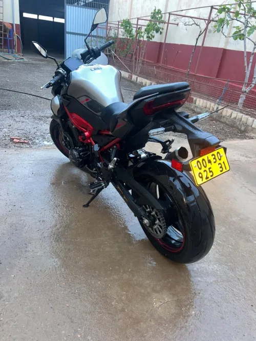 Z900 Z900 2025