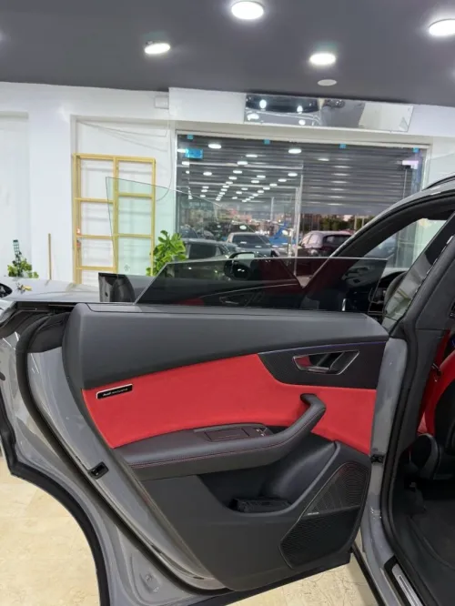 Audi Q8 2026 S Line exclusive