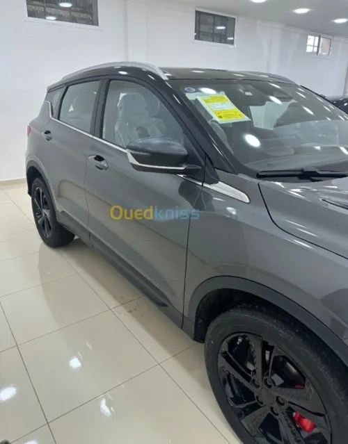 Geely Coolray 2025 La tout