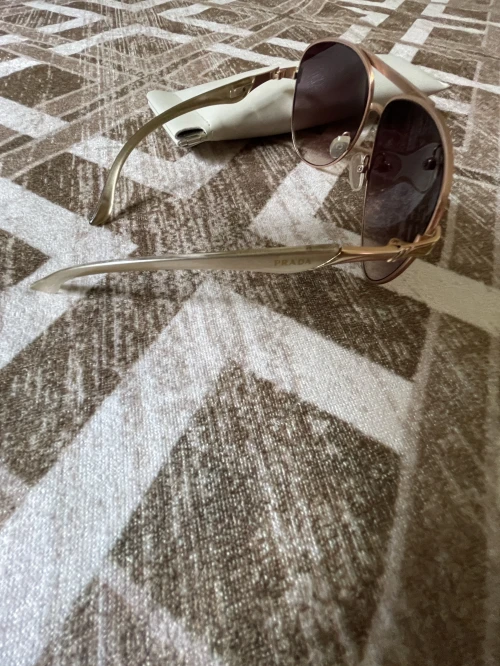 Lunettes PRADA original