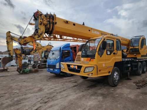 grue mobile Xcmg16tn 2013