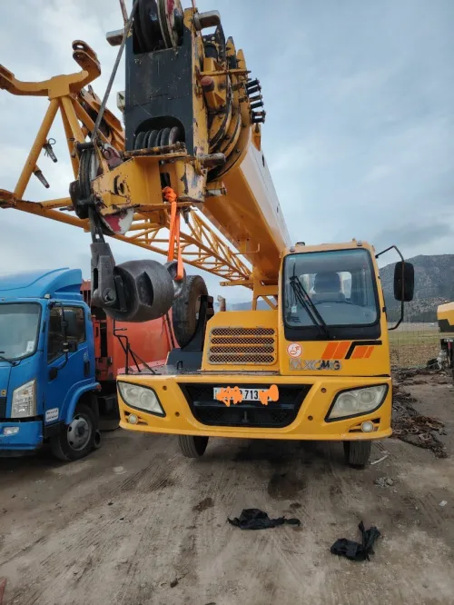 grue mobile Xcmg16tn 2013