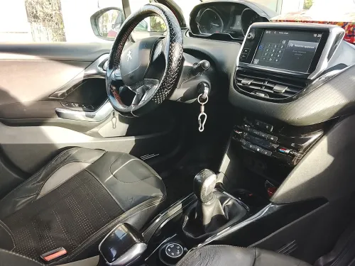 Peugeot 2008 2015 Erg