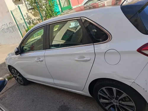 Hyundai i30 2019 Toute options