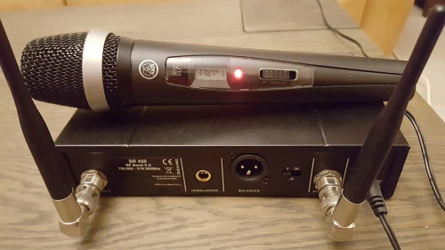 Station de Microphone sans fil AKG HF mono multi canaux programmable