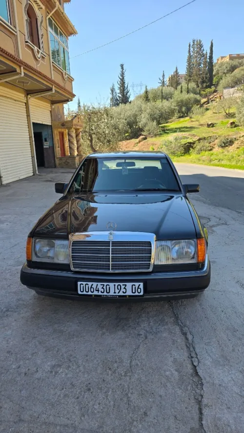 Mercedes Classe E 1993 250