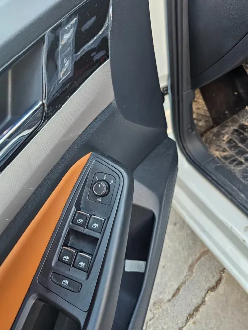 Volkswagen Bora 2025 Carat