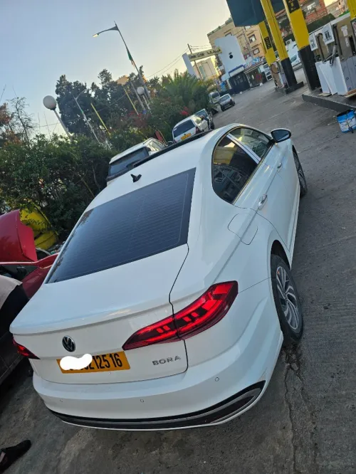 Volkswagen Bora 2025 Carat