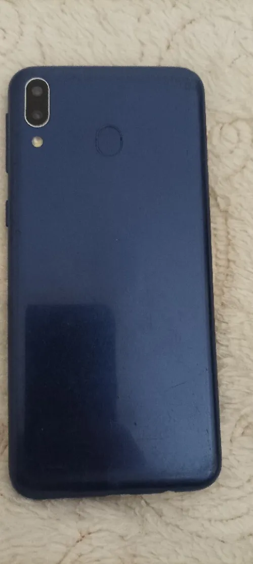 Samsung Galaxy M20