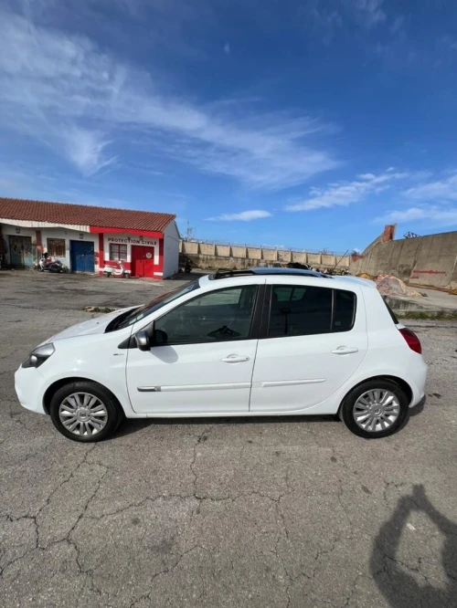Renault Clio 3 2012 Night and Day