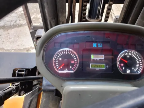 XGMA XG530 2013