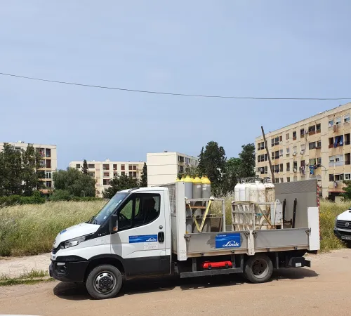 Transport de marchandises   , خدمات نقل البضائع عبر الطرقات 